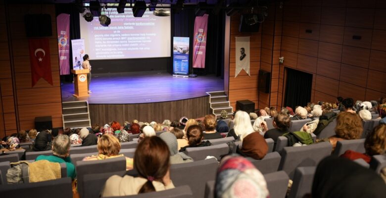 Maltepe Belediyesi’nden kadınlara ‘Menopoz ve Sağlıklı Beslenme’ paneli